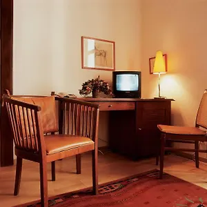 cerna-liska.praguehotelsweb.com/